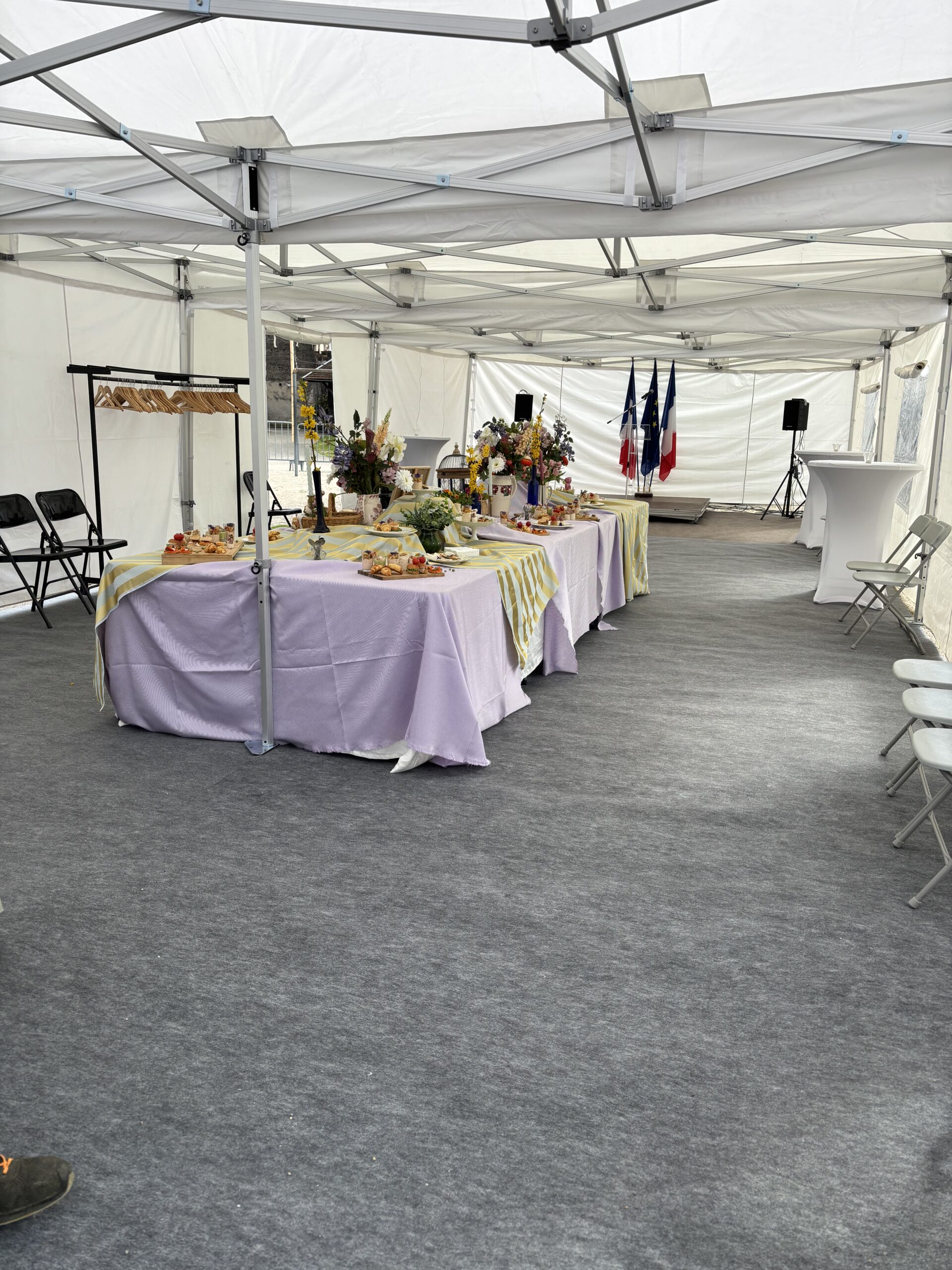 BARNUM PRO 66m2 (11X6m)