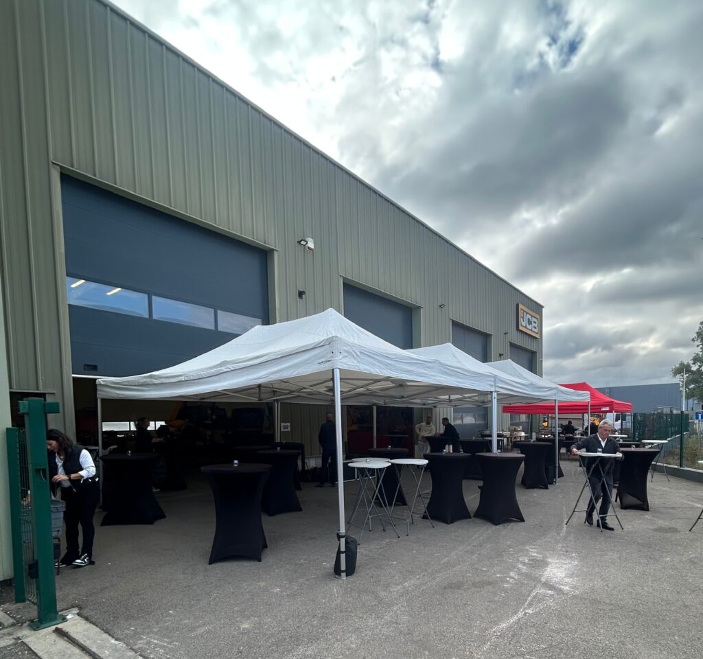 BARNUM PRO 48m2 (8X6M ou 4x12M)